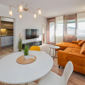 Spinut Sunset 3bd - Sea View Balcony & Quiet Area Split